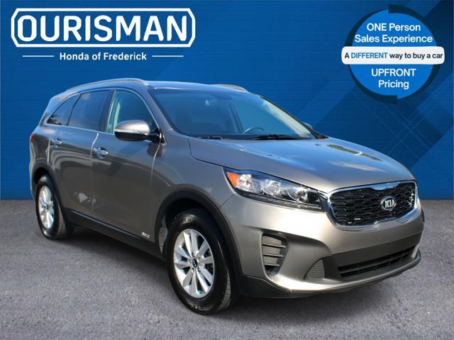 used 2019 Kia Sorento car, priced at $17,290
