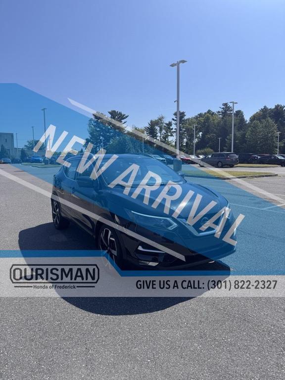 used 2021 Nissan Rogue Sport car, priced at $18,990