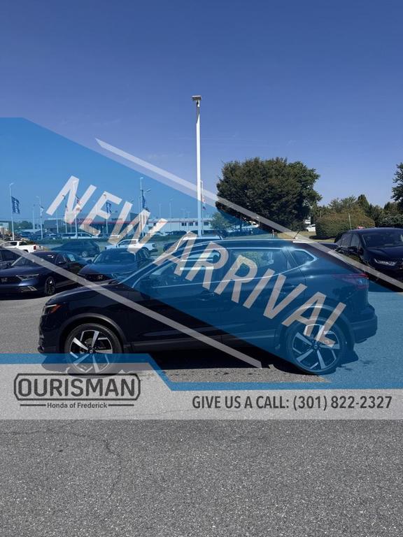 used 2021 Nissan Rogue Sport car, priced at $18,990