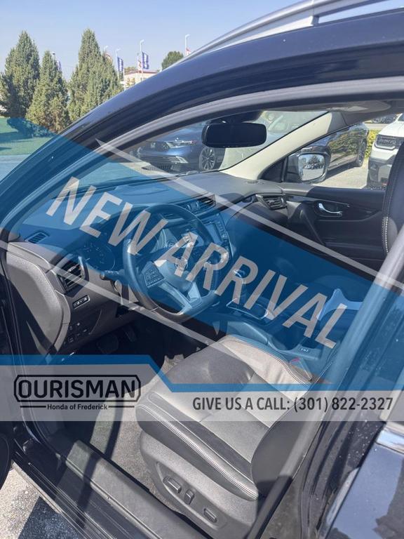 used 2021 Nissan Rogue Sport car, priced at $18,990