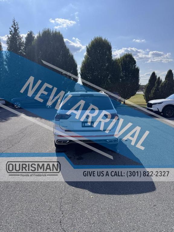 used 2024 Volkswagen Tiguan car, priced at $31,590
