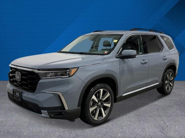 new 2025 Honda Pilot car, priced at $52,140