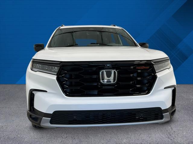 new 2025 Honda Pilot car, priced at $52,090