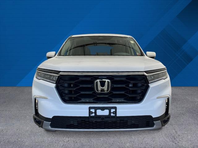 new 2025 Honda Pilot car, priced at $47,880