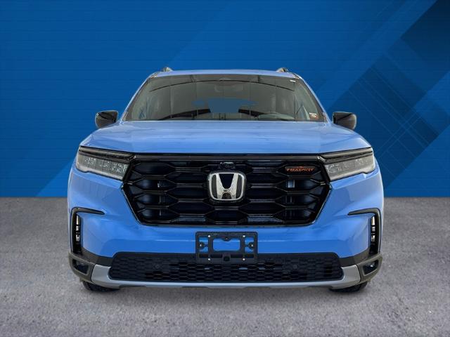 new 2025 Honda Pilot car, priced at $51,250