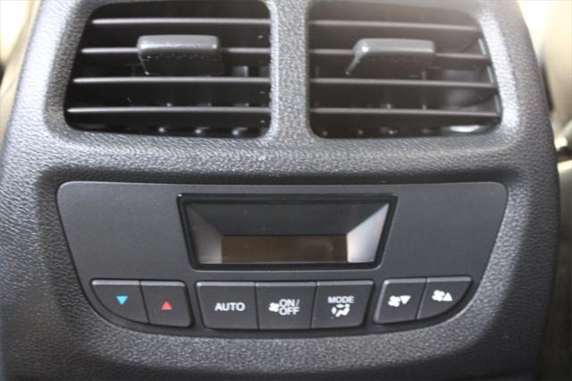 used 2022 Honda Pilot car, priced at $33,590