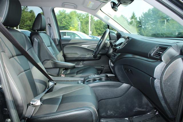 used 2022 Honda Pilot car, priced at $33,590