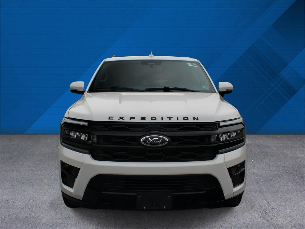used 2022 Ford Expedition Max car, priced at $33,900