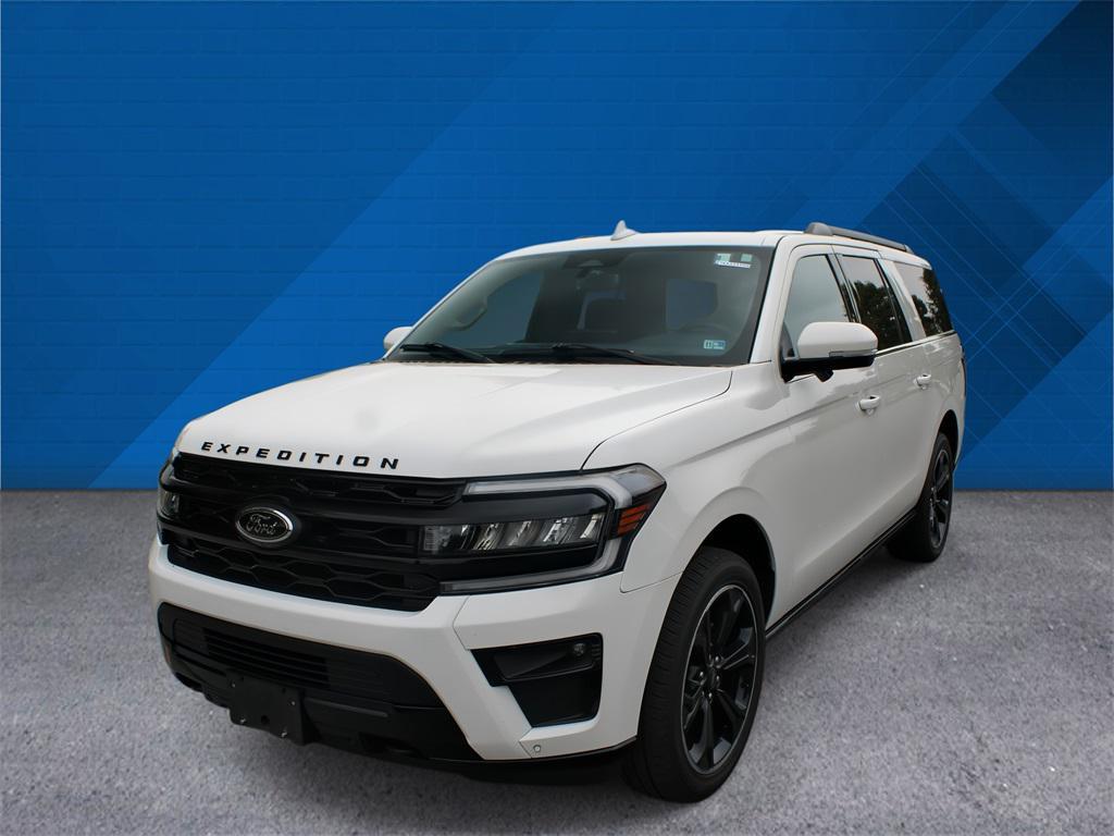 used 2022 Ford Expedition Max car, priced at $33,900