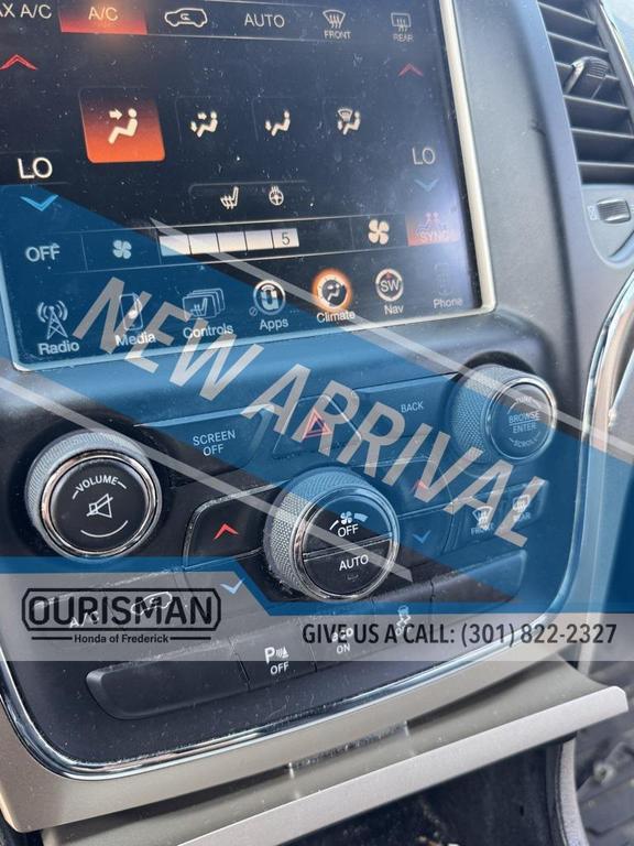 used 2015 Jeep Grand Cherokee car, priced at $10,990