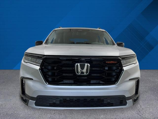 new 2025 Honda Pilot car, priced at $50,795