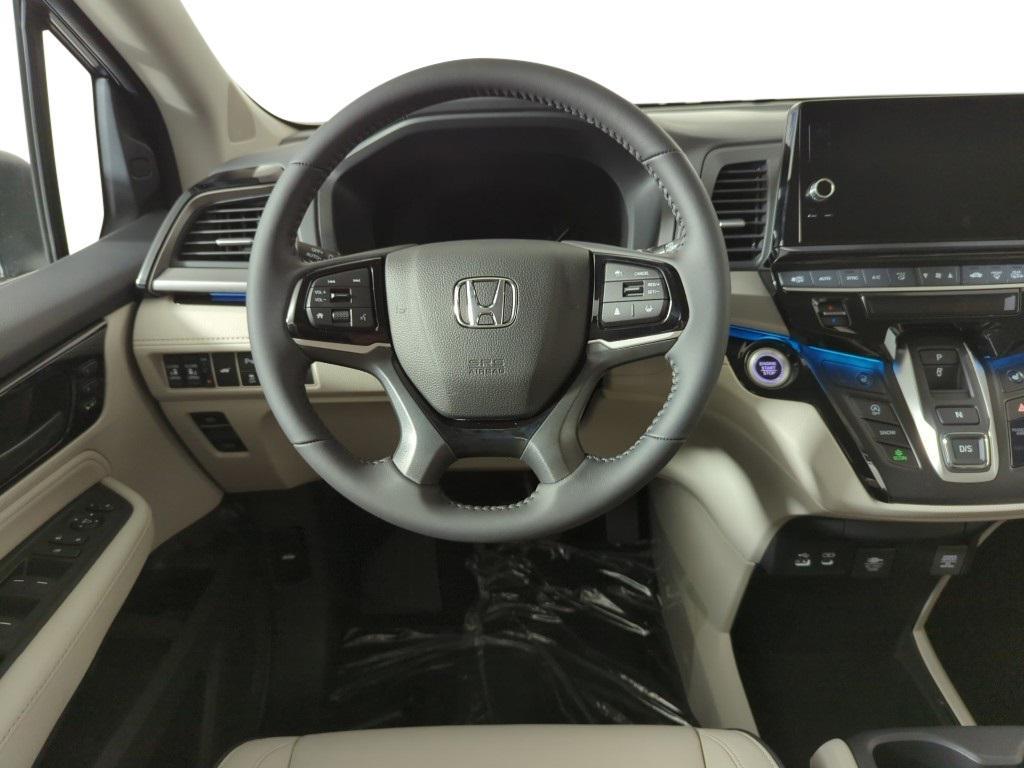 new 2026 Honda Odyssey car, priced at $48,990