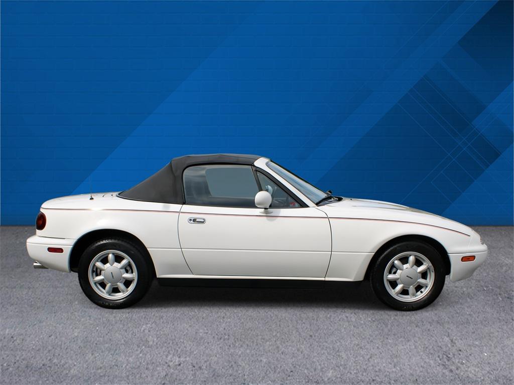 used 1990 Mazda MX-5 Miata car, priced at $11,990