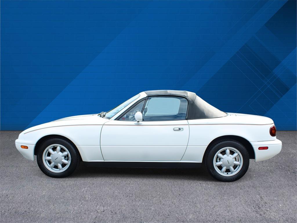used 1990 Mazda MX-5 Miata car, priced at $11,990