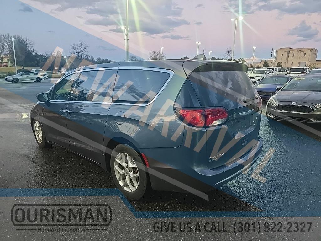 used 2017 Chrysler Pacifica car, priced at $14,800