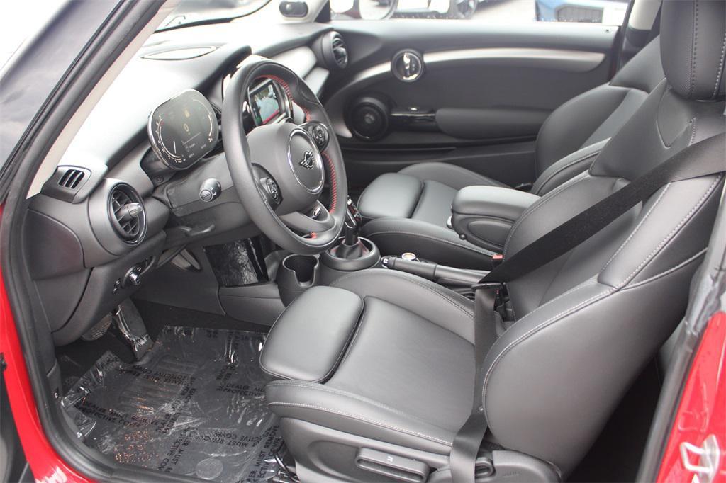 used 2021 MINI Hardtop car, priced at $21,990