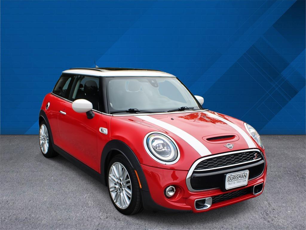 used 2021 MINI Hardtop car, priced at $21,990