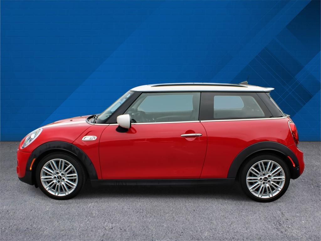 used 2021 MINI Hardtop car, priced at $21,990