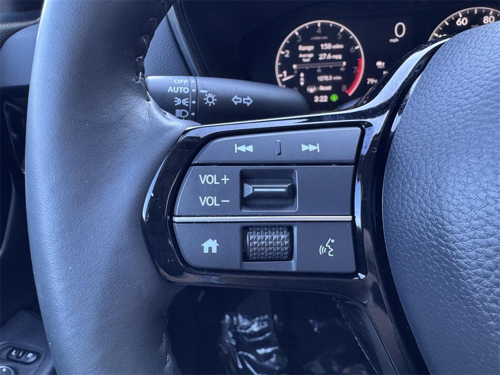 used 2023 Honda CR-V car, priced at $32,400