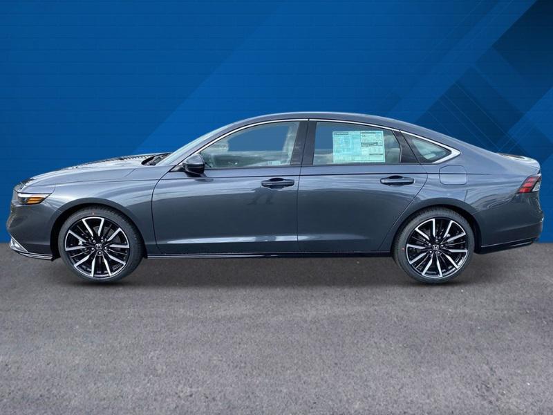 new 2025 Honda Accord Hybrid car, priced at $40,495