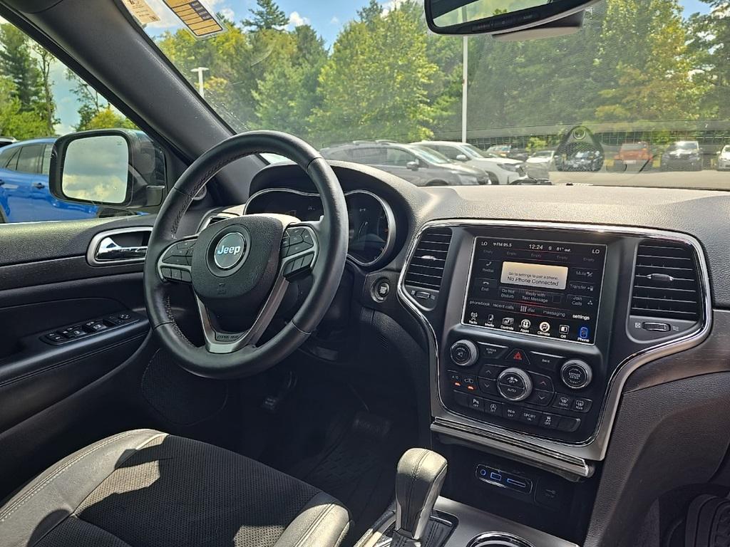 used 2017 Jeep Grand Cherokee car, priced at $18,990