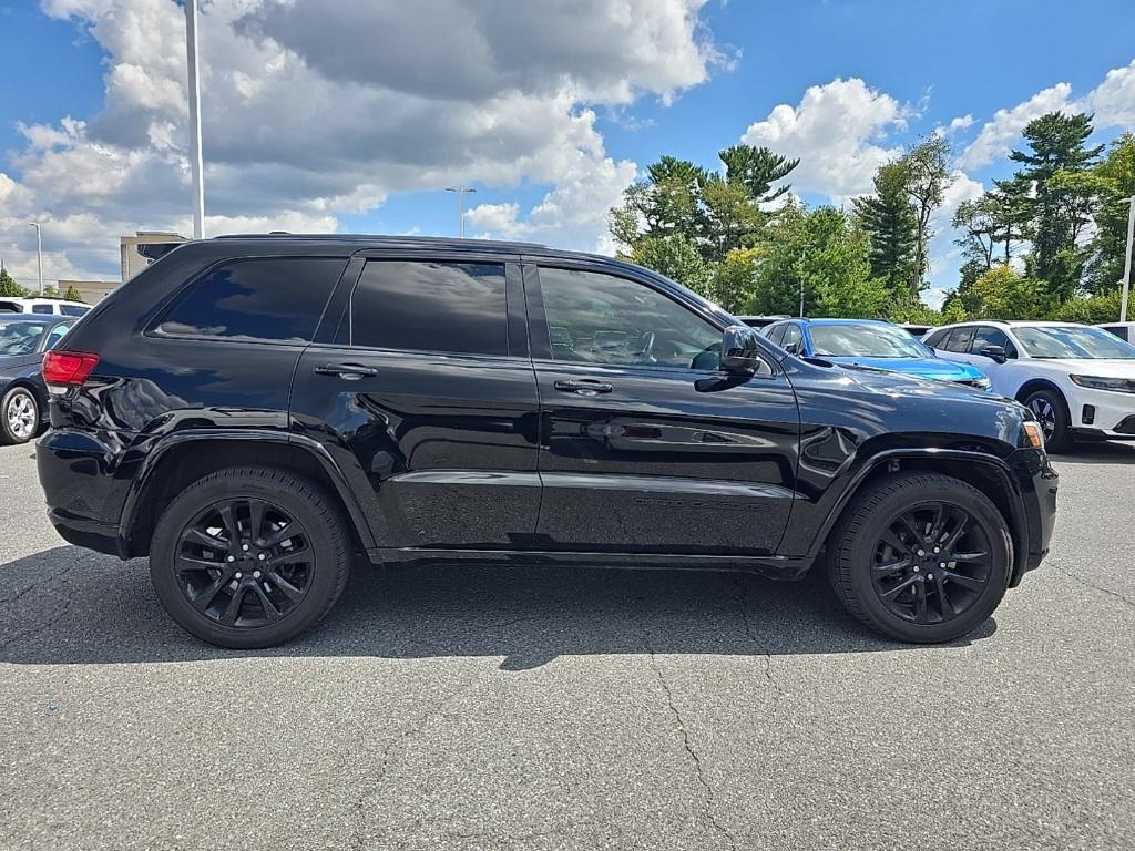 used 2017 Jeep Grand Cherokee car, priced at $18,990