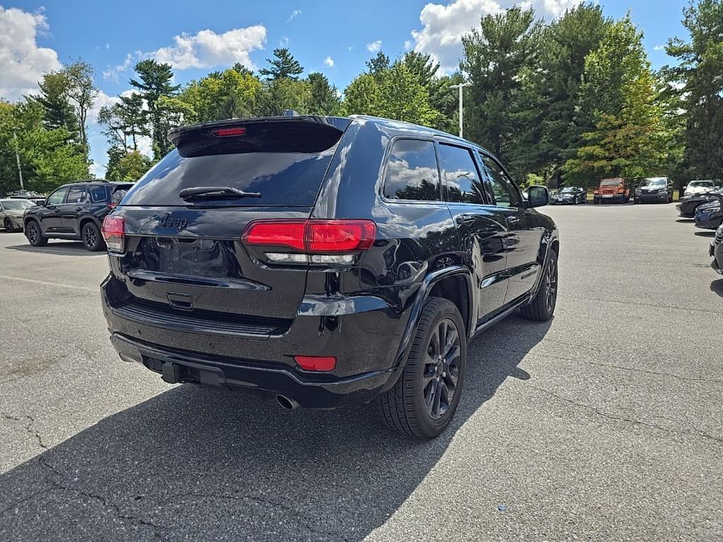 used 2017 Jeep Grand Cherokee car, priced at $18,990