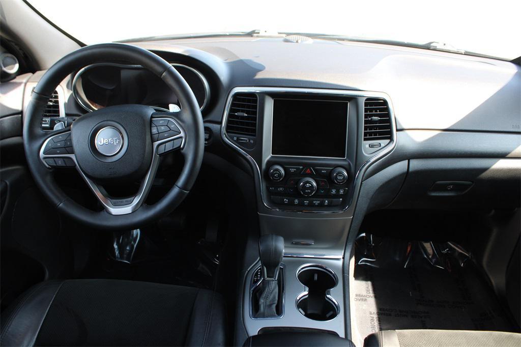 used 2017 Jeep Grand Cherokee car, priced at $16,750