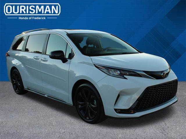 used 2022 Toyota Sienna car, priced at $38,990