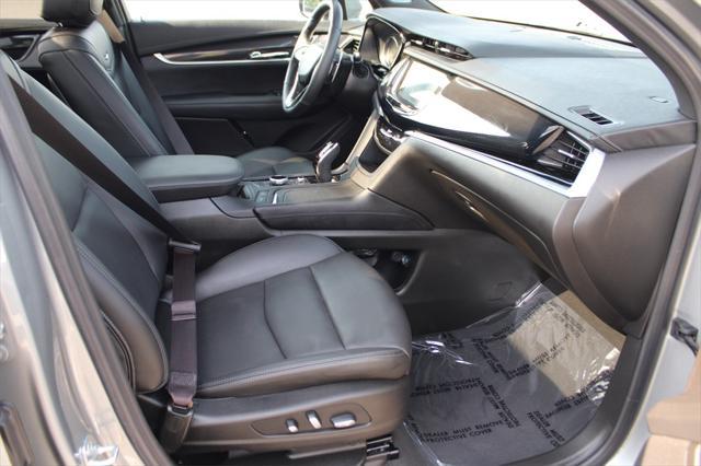 used 2024 Cadillac XT6 car, priced at $52,850