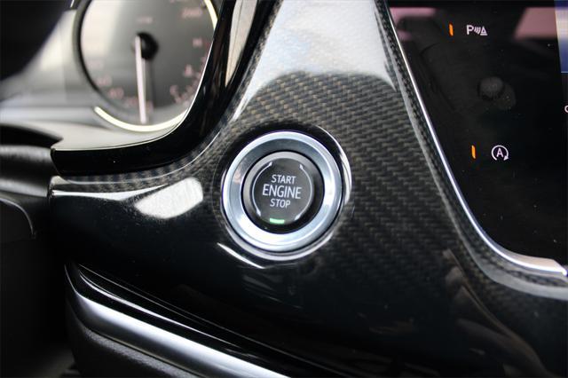 used 2024 Cadillac XT6 car, priced at $52,850