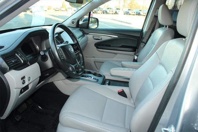 used 2022 Honda Pilot car, priced at $30,420