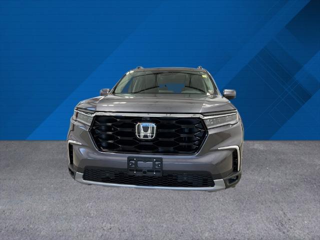 new 2025 Honda Pilot car, priced at $54,530