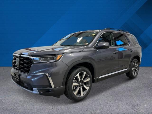 new 2025 Honda Pilot car, priced at $54,530