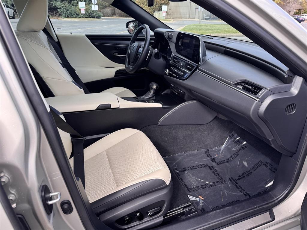 used 2022 Lexus ES 350 car, priced at $30,650