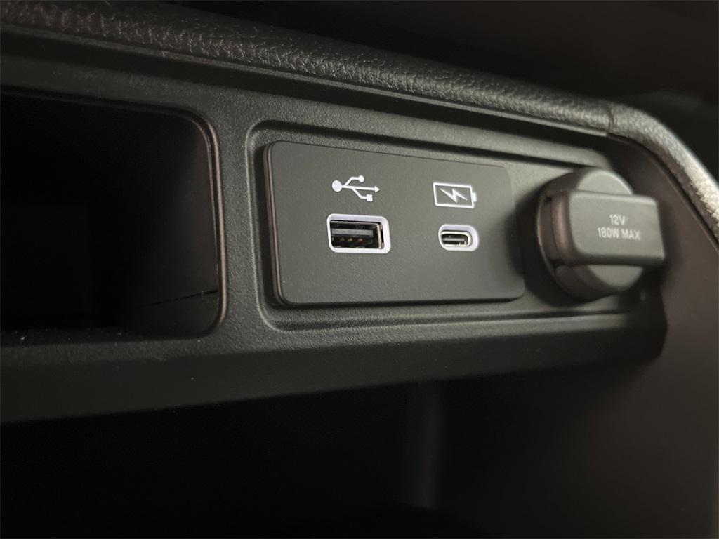 new 2025 Honda Pilot car, priced at $43,795