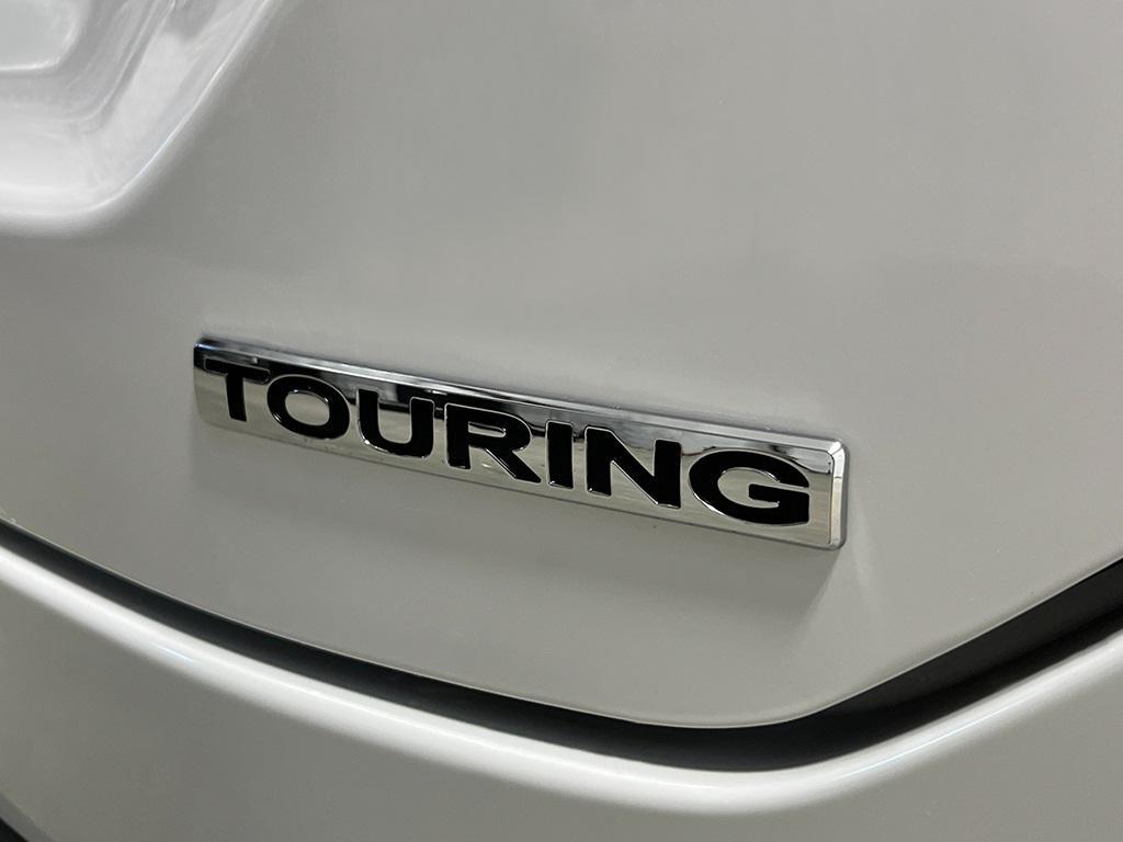 new 2025 Honda Pilot car, priced at $51,550