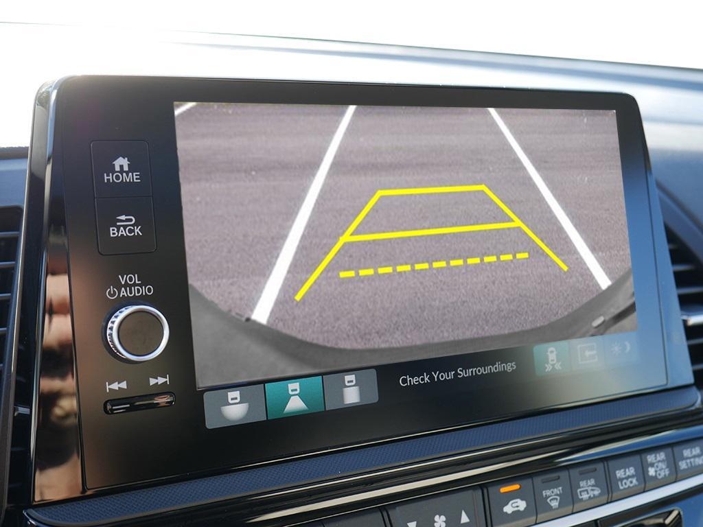 new 2026 Honda Odyssey car, priced at $50,475