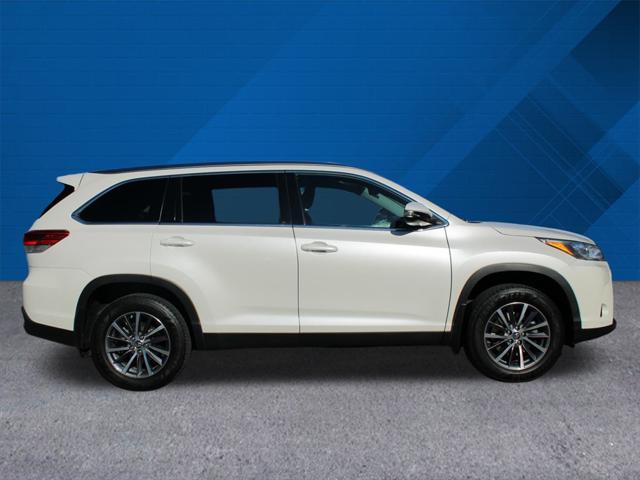 used 2019 Toyota Highlander car, priced at $24,390