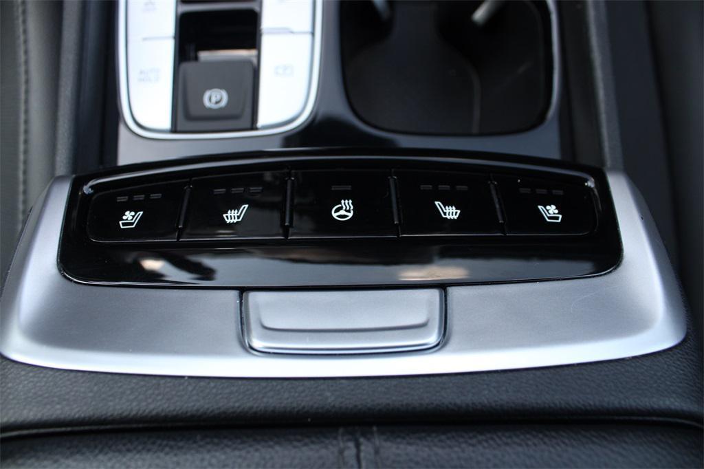 used 2024 Hyundai SANTA CRUZ car, priced at $27,490