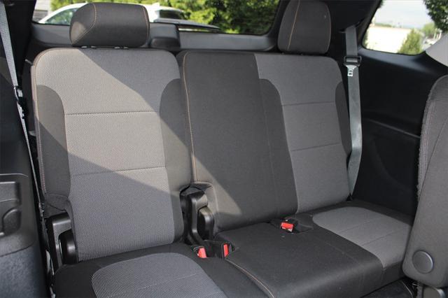 used 2020 Chevrolet Traverse car, priced at $21,850