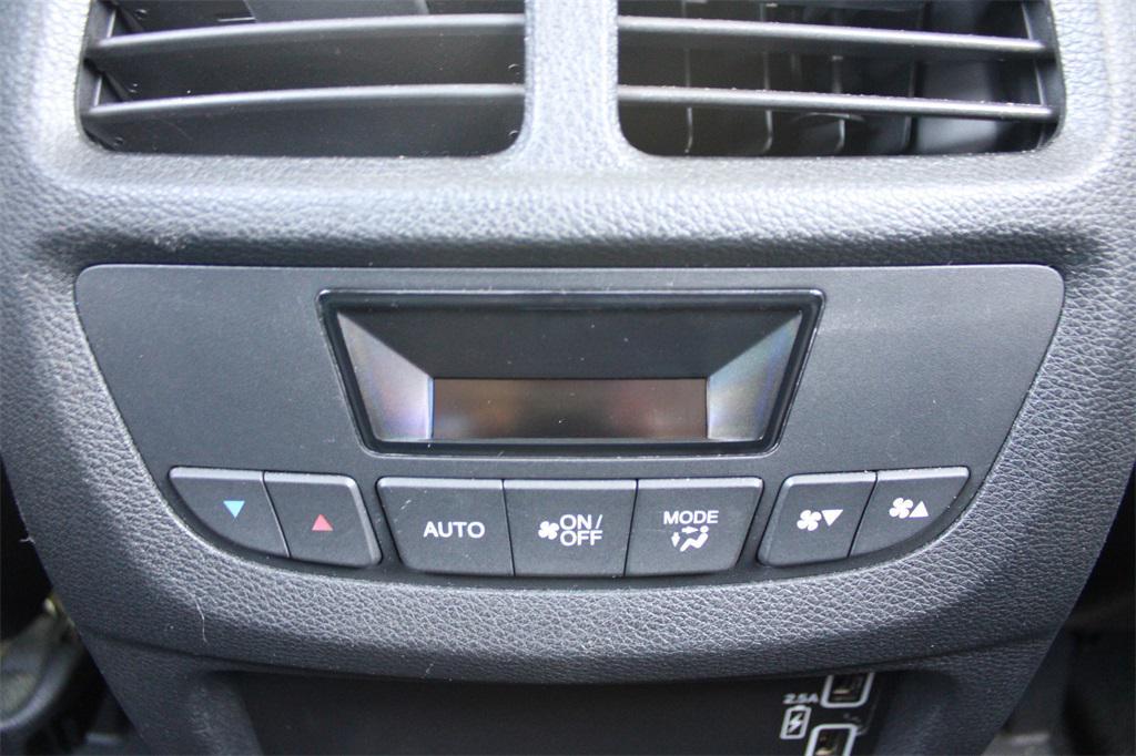 used 2022 Honda Pilot car, priced at $28,990