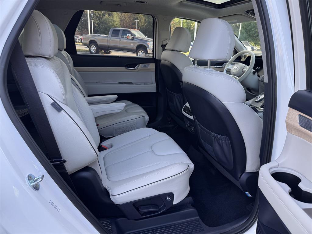 used 2023 Hyundai Palisade car, priced at $30,890