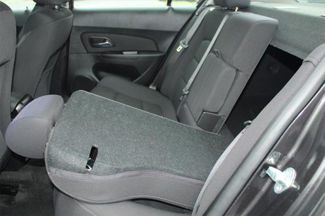 used 2014 Chevrolet Cruze car, priced at $8,990