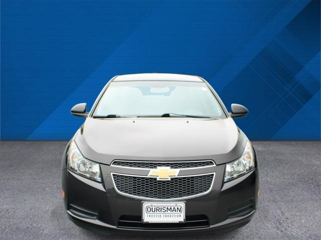 used 2014 Chevrolet Cruze car, priced at $8,990