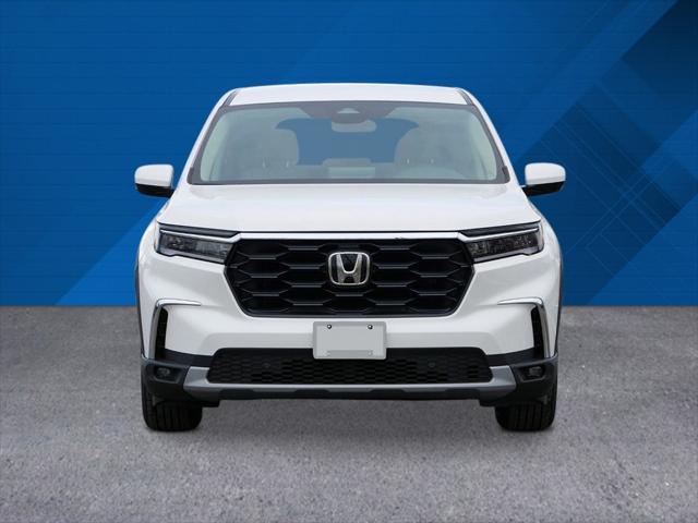 new 2025 Honda Pilot car, priced at $50,255