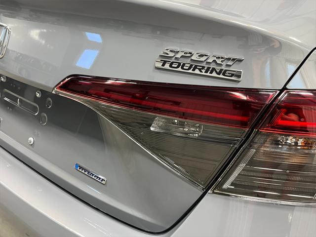new 2025 Honda Civic Hybrid car, priced at $33,555