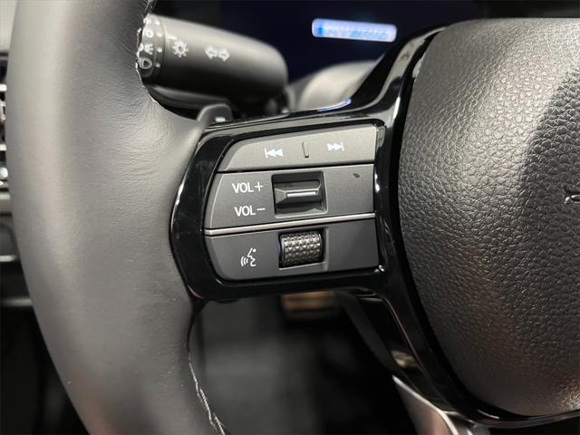 new 2025 Honda Civic Hybrid car, priced at $33,100