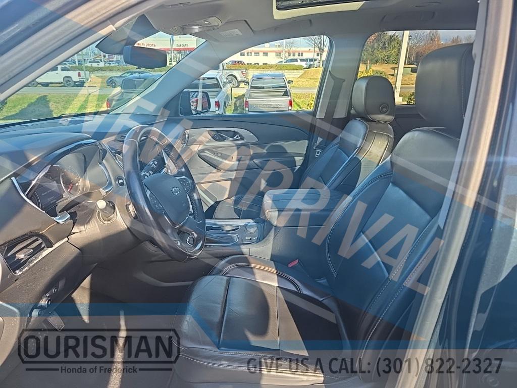 used 2020 Chevrolet Traverse car, priced at $22,700