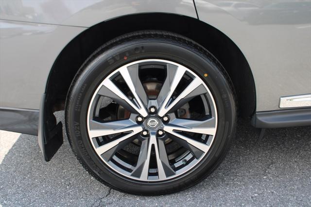 used 2020 Nissan Pathfinder car, priced at $24,950
